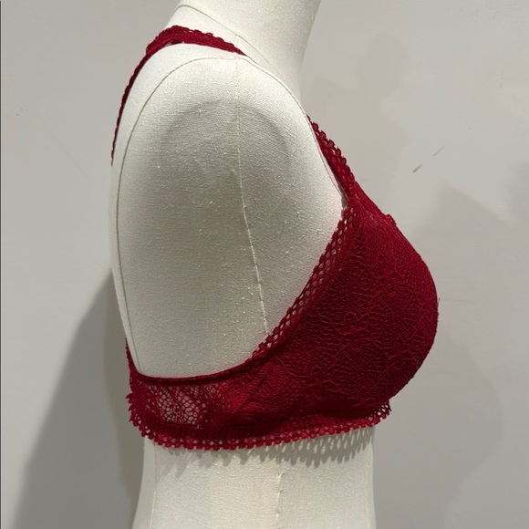 Victoria's Secret Vintage Size L Red Lace Bralette with Racerback - Picture 4 of 8
